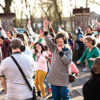 Donne-moi la main (Happy manif') - Photo : Kalimba