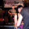 Thomas Schoeffler Jr au Pinky Bar - Photo : Sam Coulon